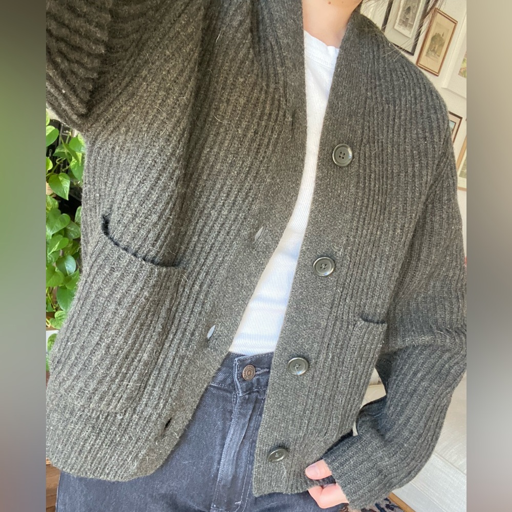 100% Wool Uniqlo Button Up Cardigan
